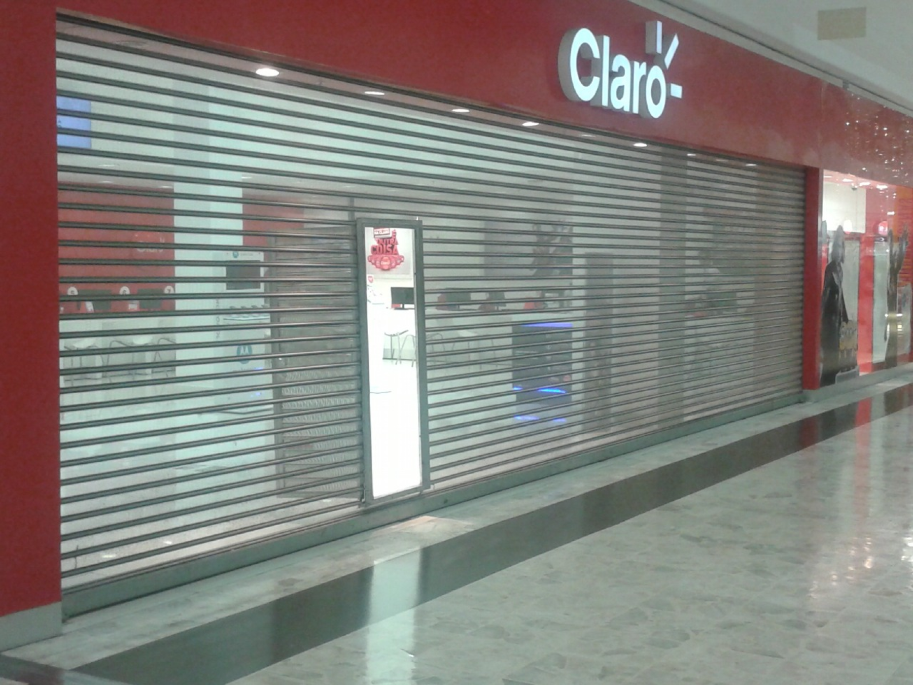 Portas de aço de enrolar automática - Riber Portas